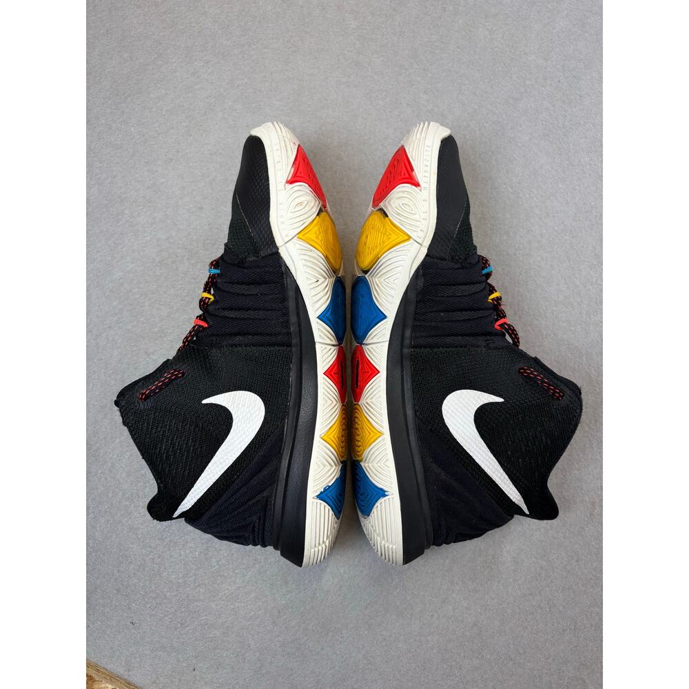 Nike Kyrie 5 Friends‎ Size 6Y (Womens 7.5) Basketball Sneakers Shoes AO2918-006 - Picture 2 of 10